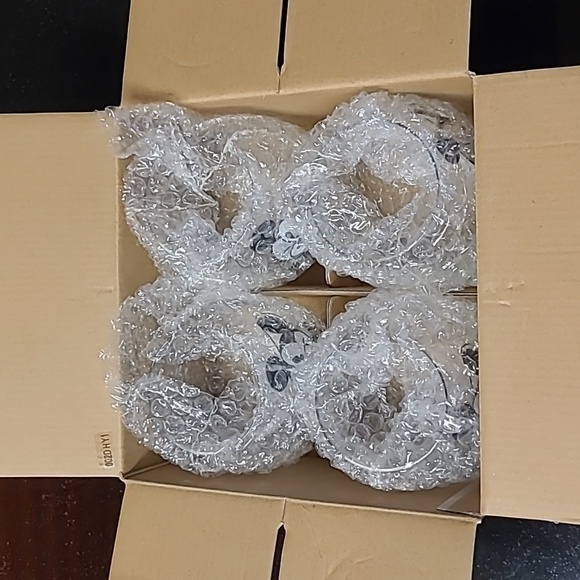 🖤🩶Mickey Mouse Drinking Glass Set - Picture 4 of 6